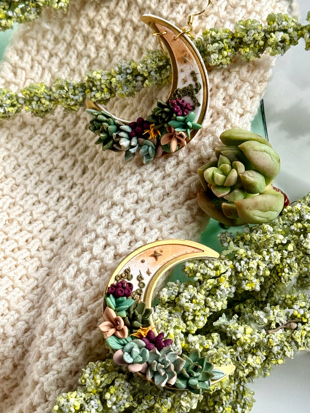 Lunar Succulents 