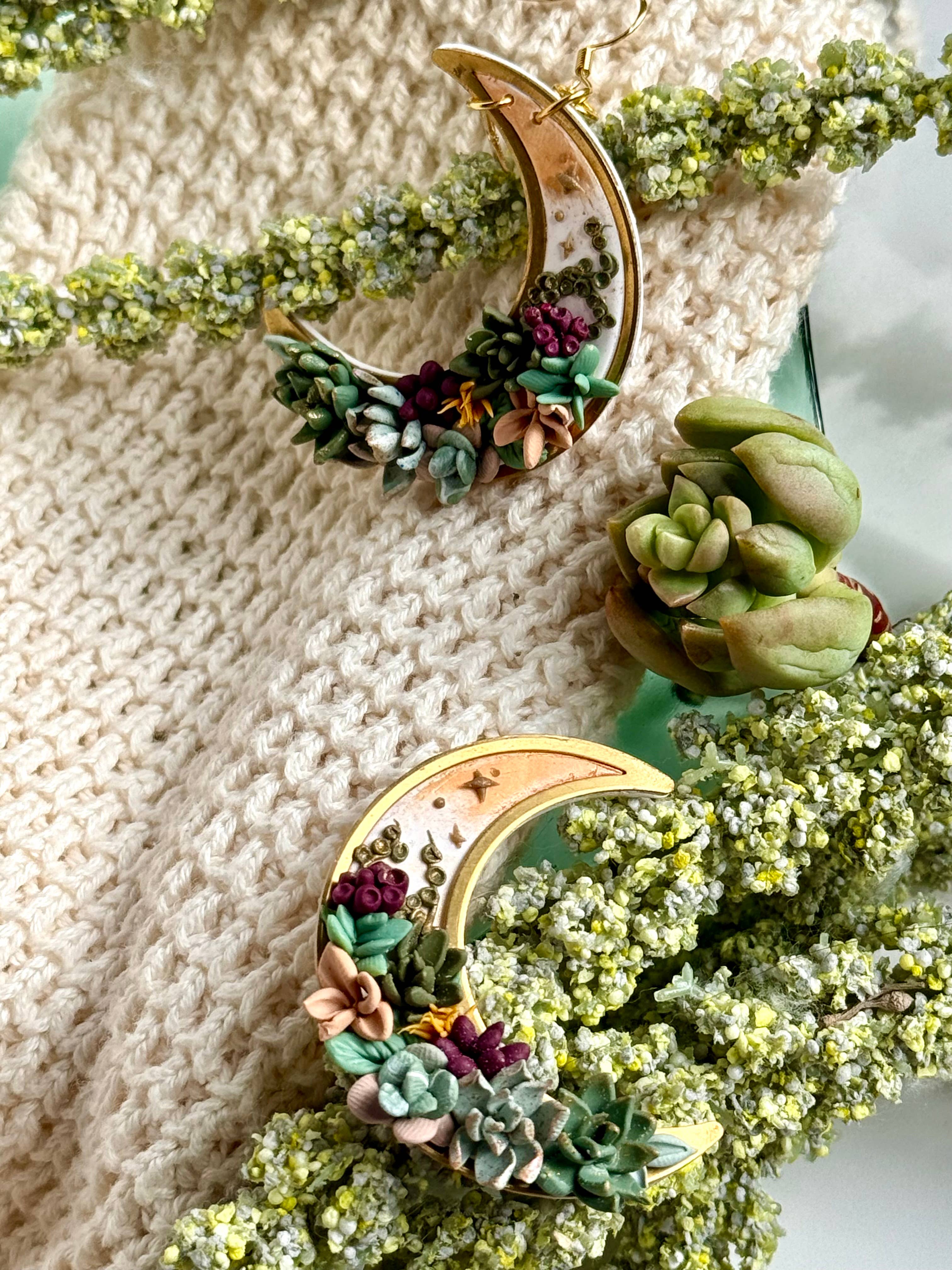Lunar Succulents 