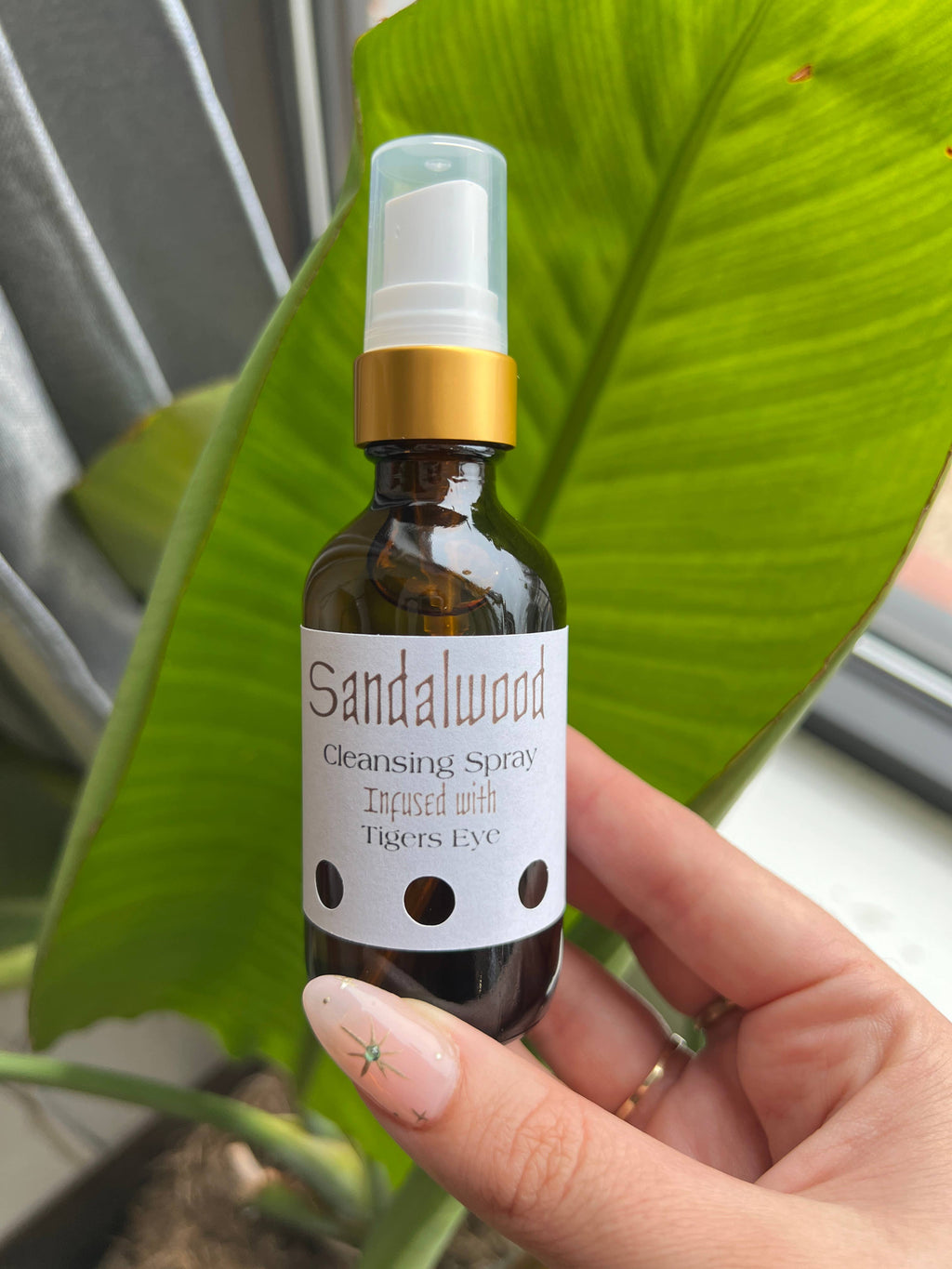Sandalwood Cleansing Spray