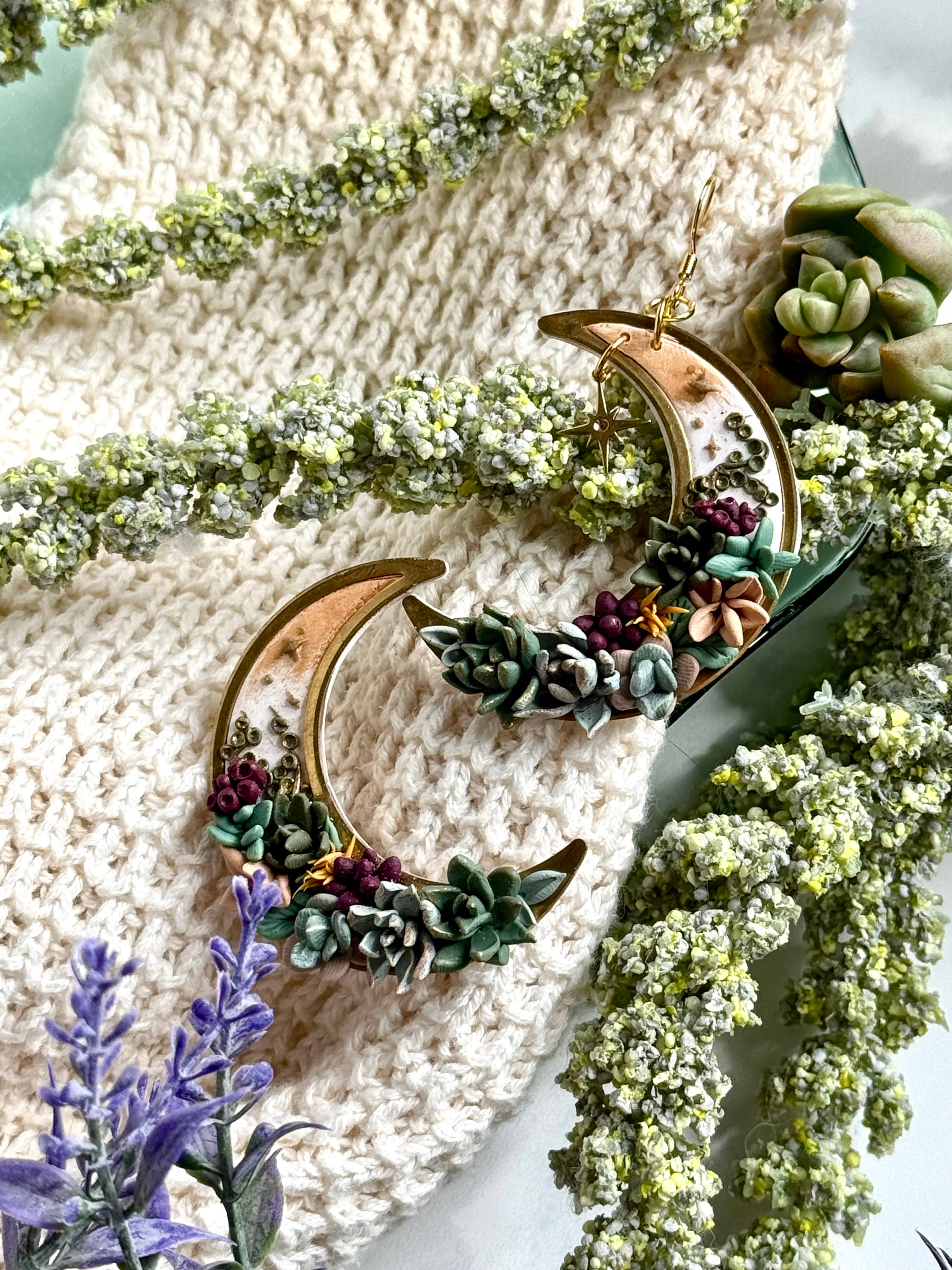 Lunar Succulents 