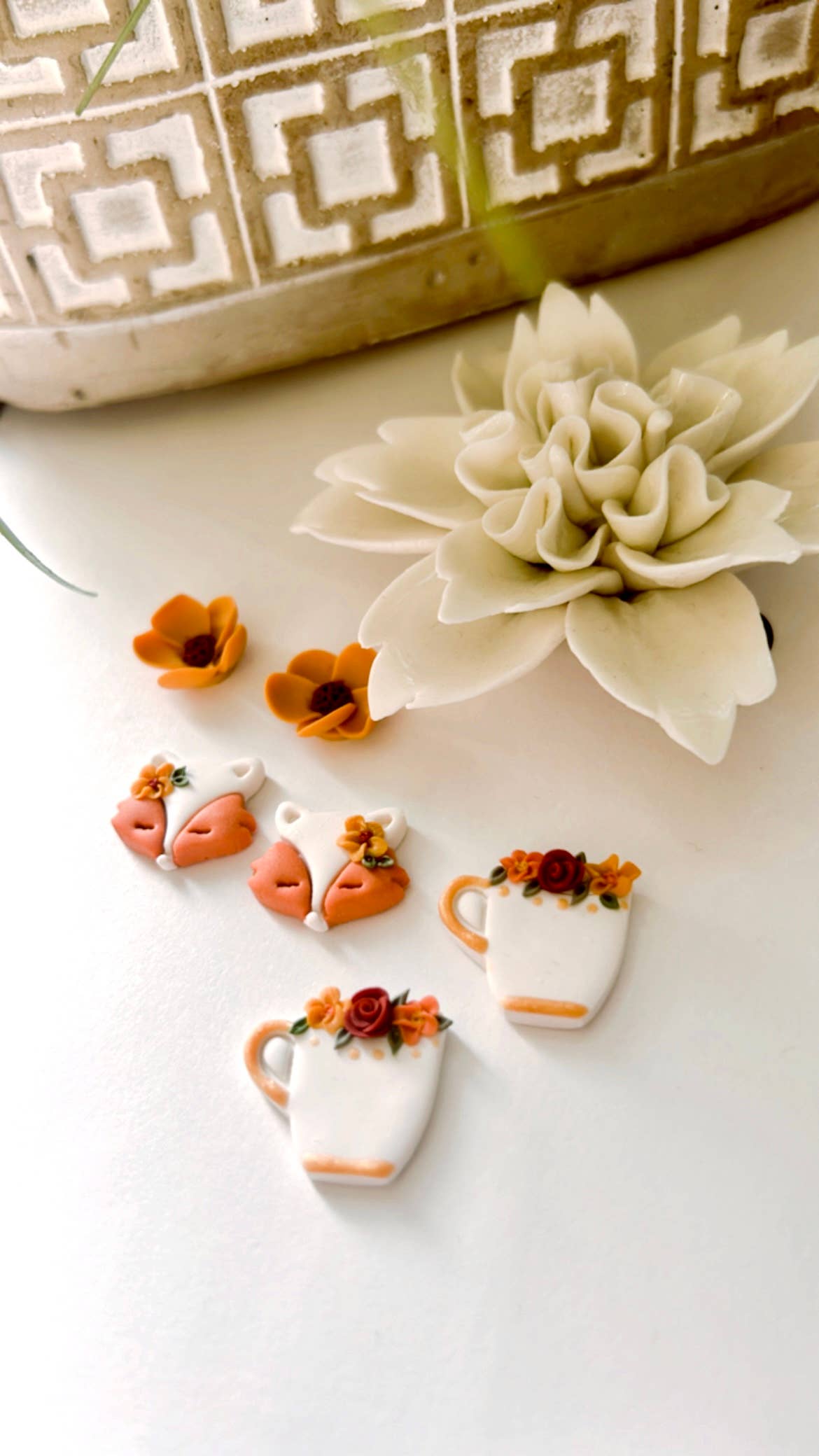 Spring Foxy , Coffee and Floral Trio